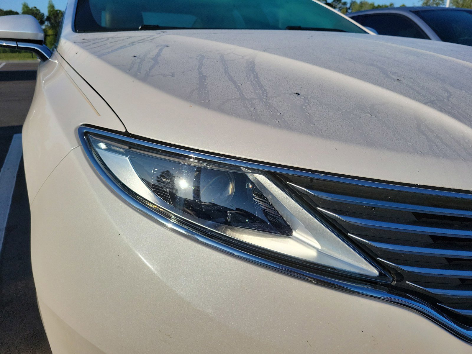 Used 2014 Lincoln MKZ w/ Equipment Group 102A Reserve FWD image 3