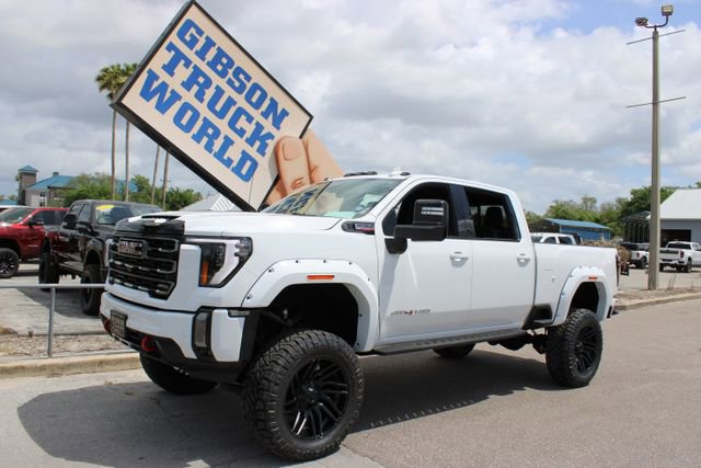 Used 2024 GMC Sierra 2500 AT4 w/ AT4 Premium Plus Package AWD/4WD image 1