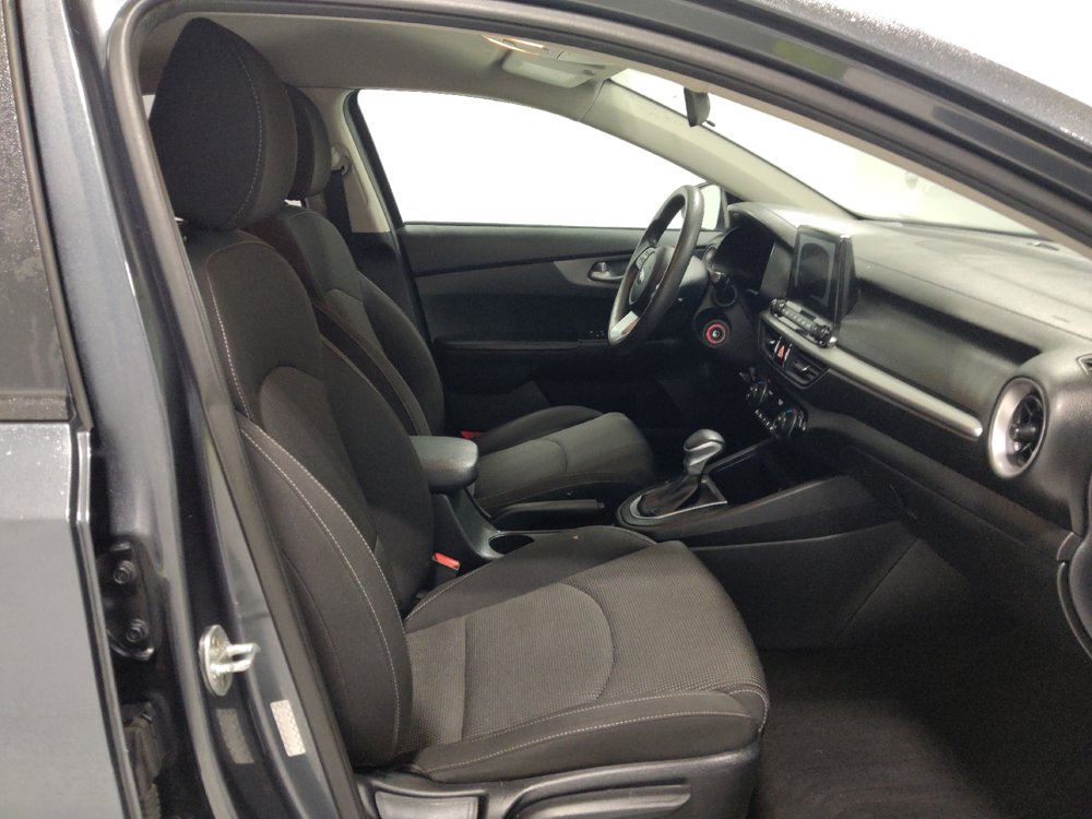 Used 2019 Kia Forte LXS FWD image 21