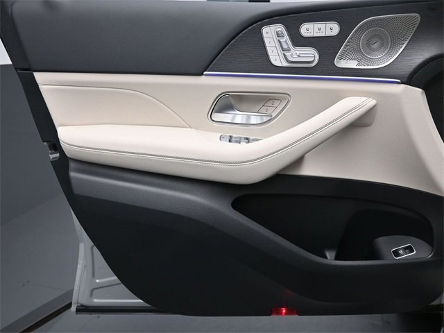 New 2026 Mercedes-Benz GLS 450 4MATIC image 21