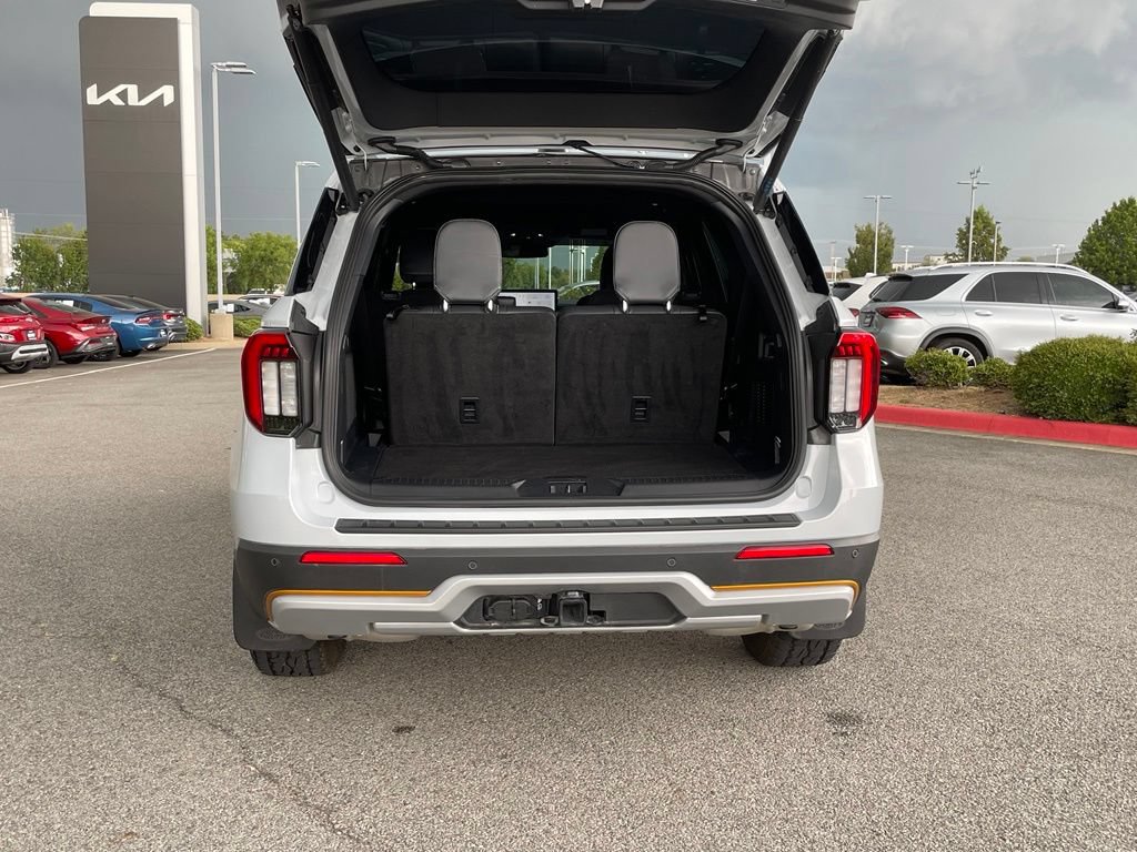 Used 2026 Ford Explorer Tremor w/ Tremor Ultimate Package AWD/4WD image 8