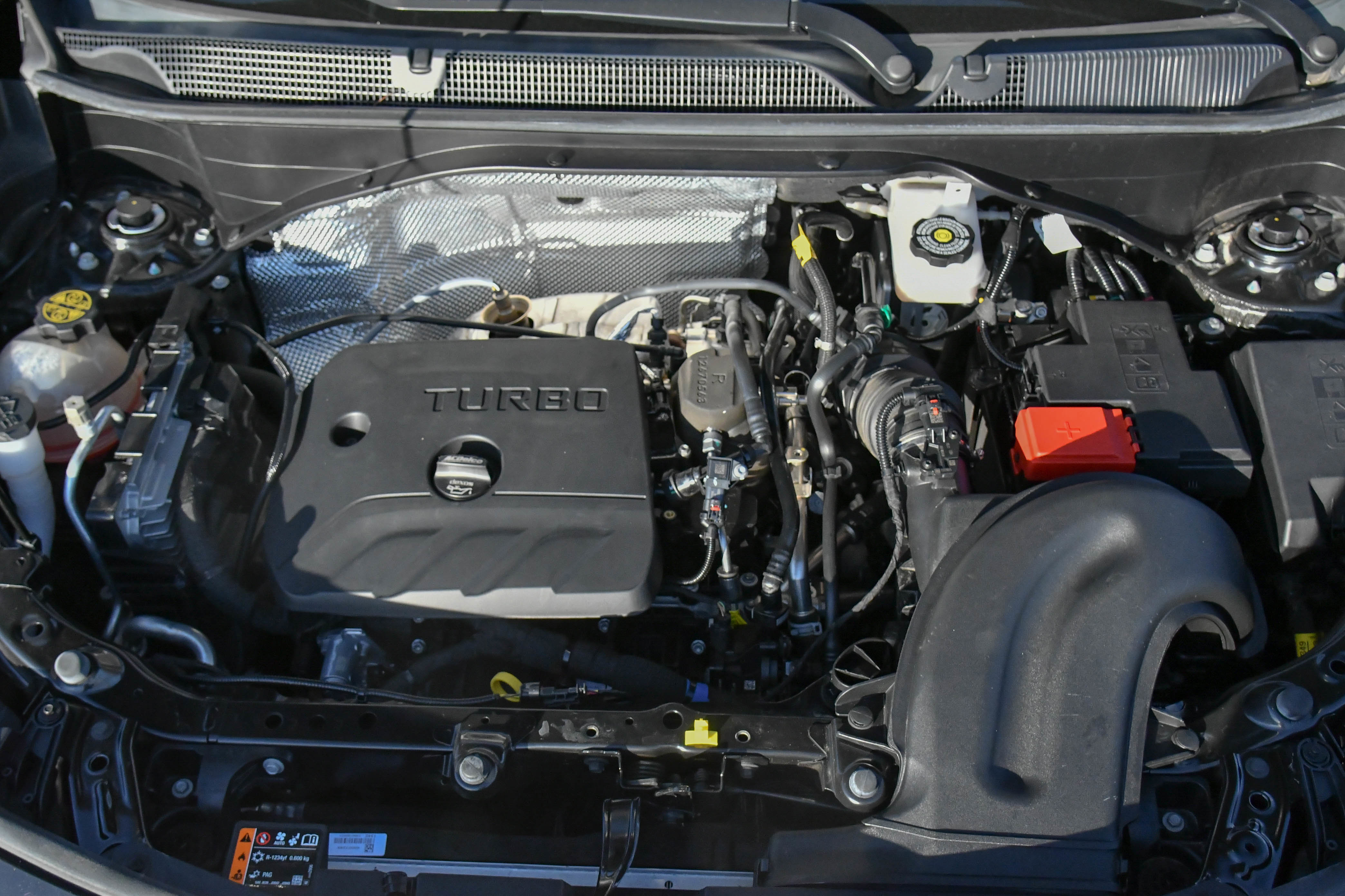 Used 2024 Buick Encore GX Sport Touring w/ Comfort Package image 44