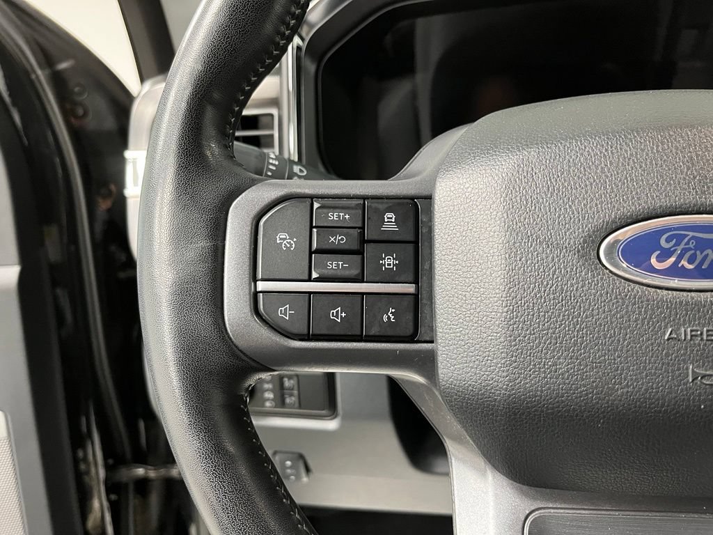 Used 2024 Ford F350 Lariat w/ Lariat Ultimate Package AWD/4WD image 26