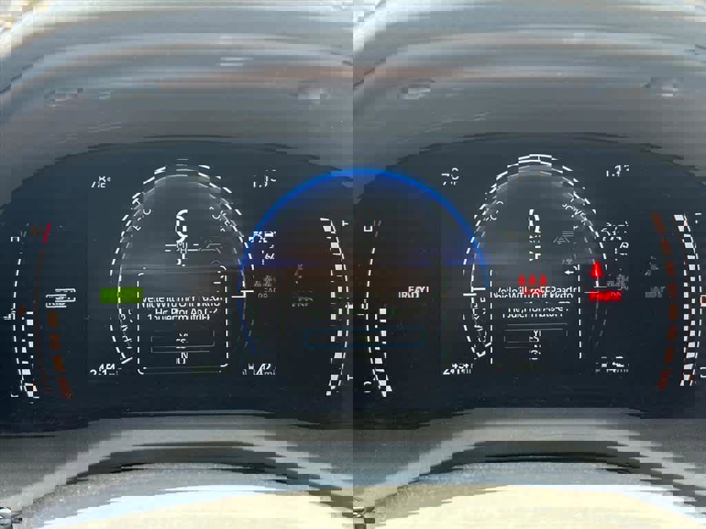 Used 2025 Toyota Camry SE image 13