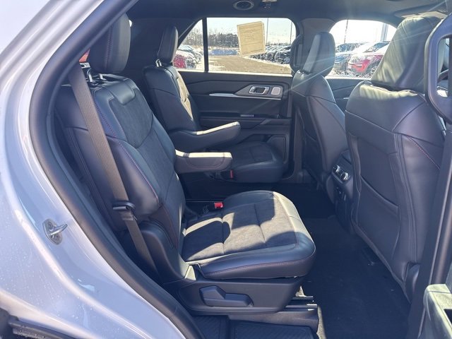 New 2026 Ford Explorer ST image 16