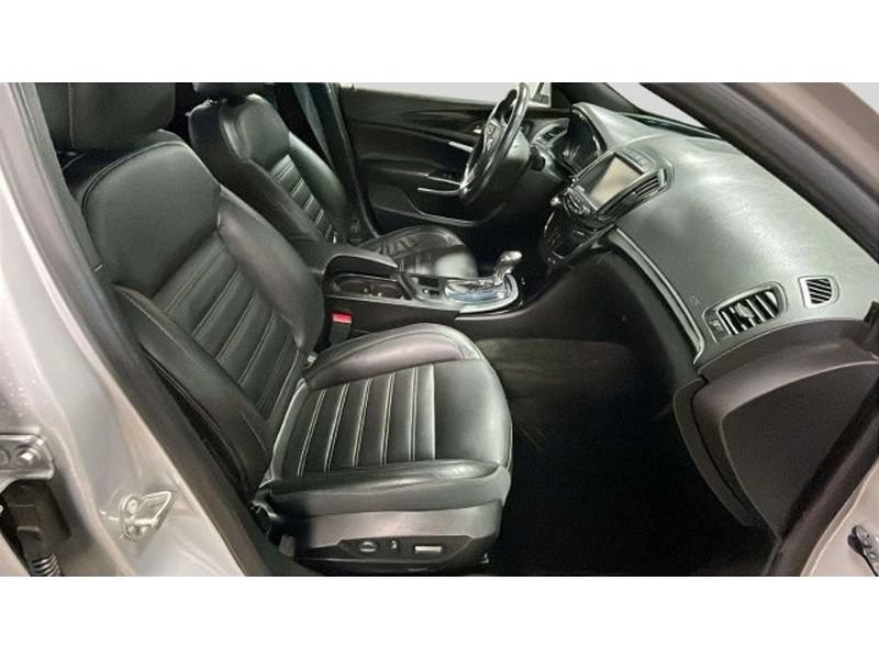 Used 2015 Buick Regal GS FWD image 17