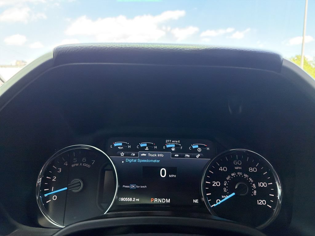 Used 2020 Ford F150 Lariat AWD/4WD image 22