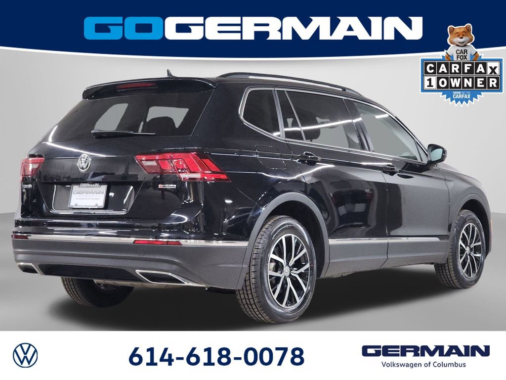 Used 2021 Volkswagen Tiguan SE w/ Panoramic Sunroof Package image 9