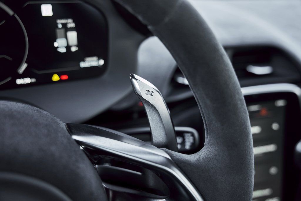 Used 2023 McLaren Artura RWD image 55