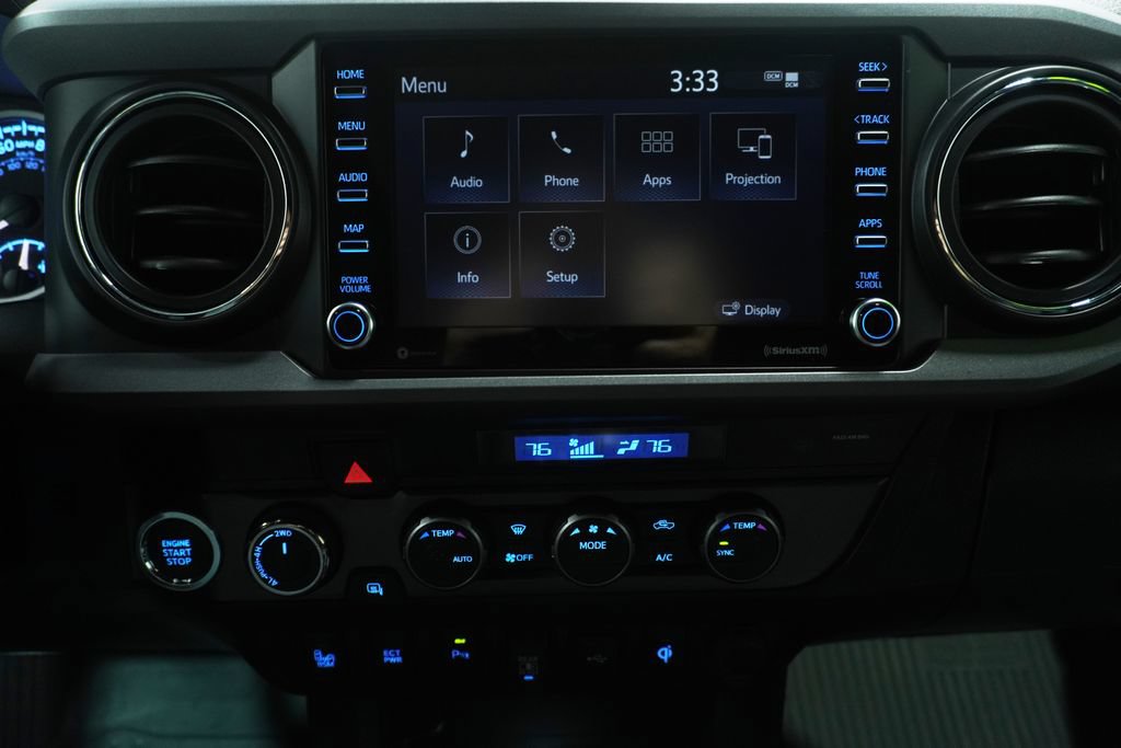 Used 2023 Toyota Tacoma TRD Sport w/ Technology Package AWD/4WD image 17