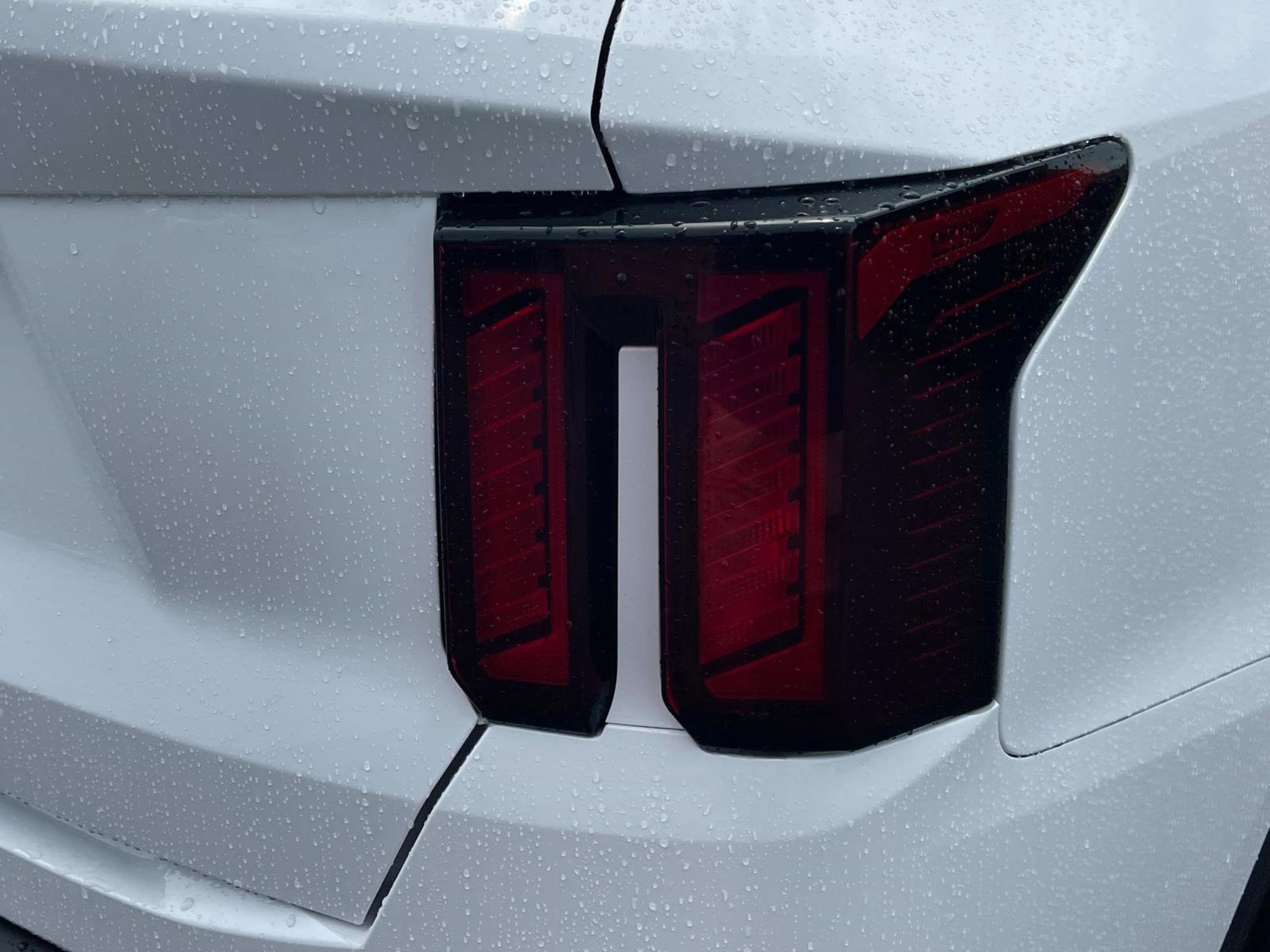 New 2025 Kia Sorento LX image 11