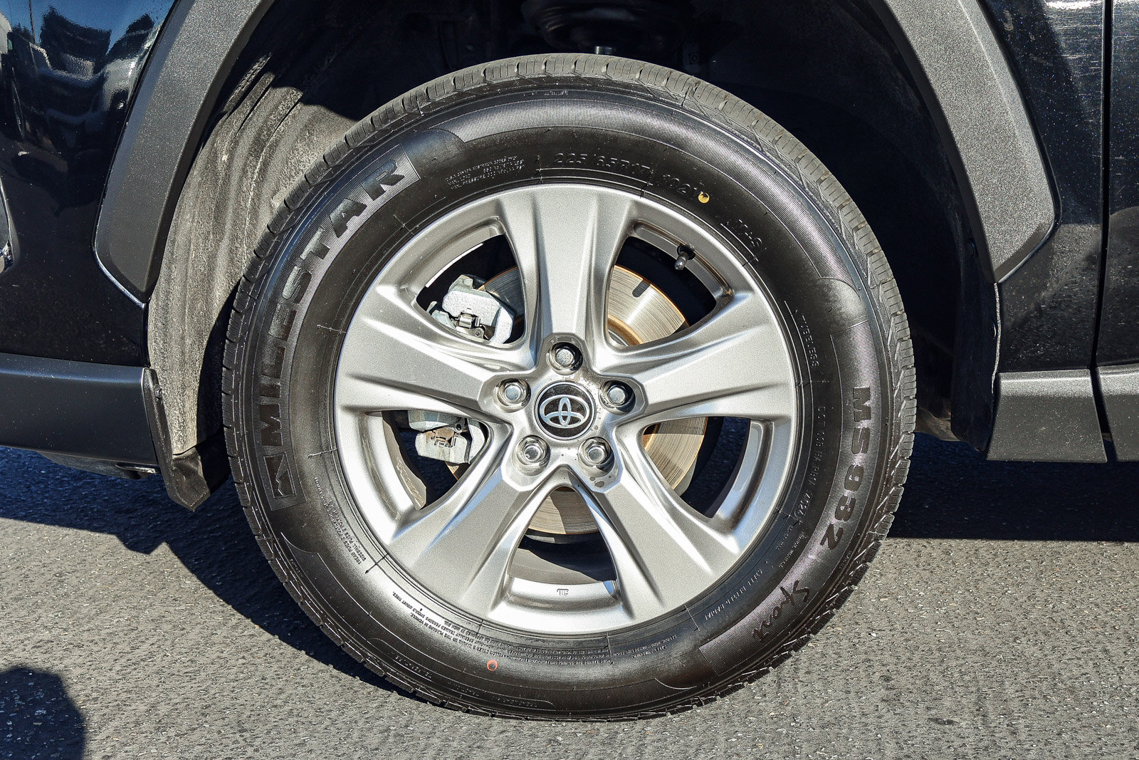 Used 2024 Toyota RAV4 XLE image 17