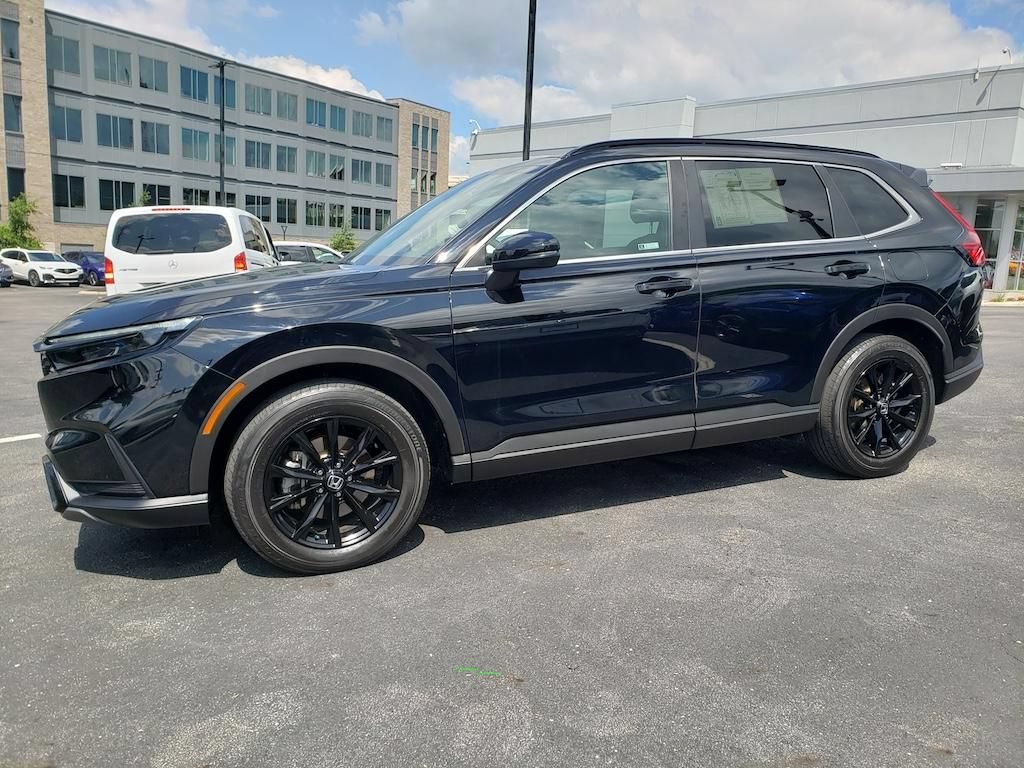 Used 2024 Honda CR-V Sport image 4