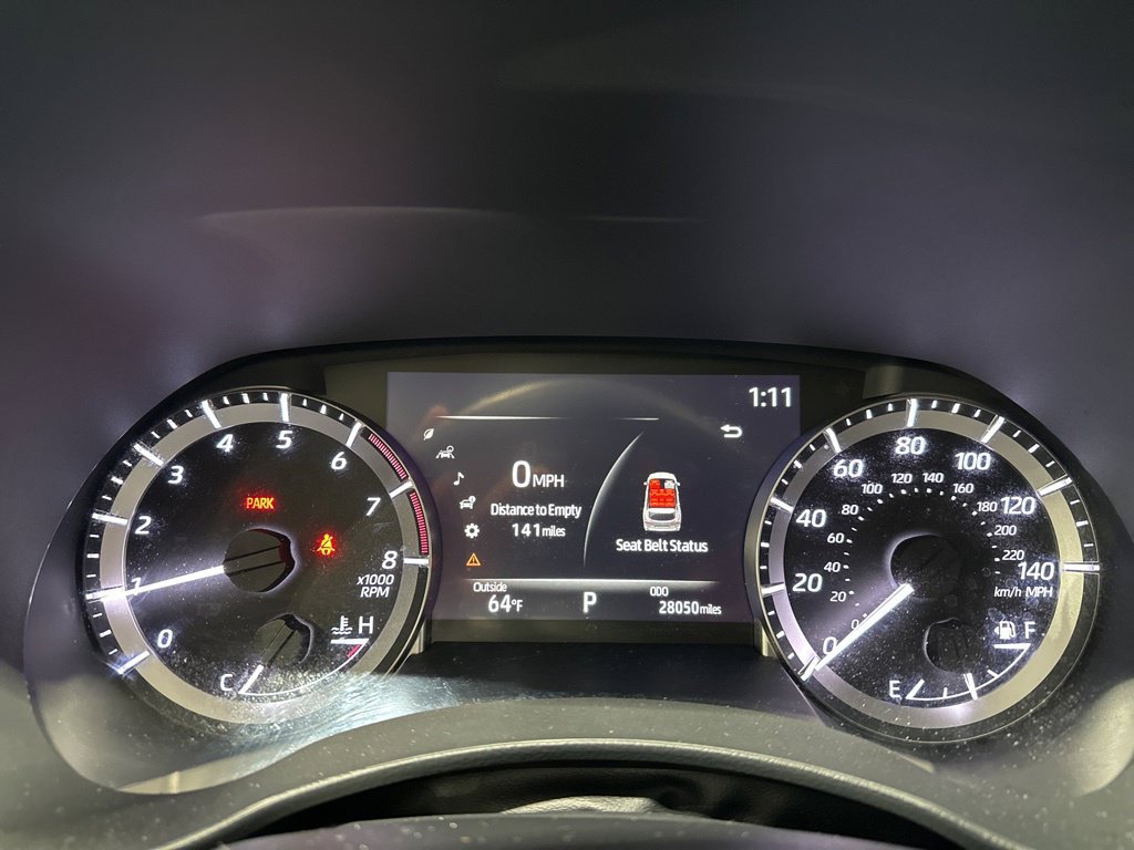 Used 2023 Toyota Highlander LE AWD/4WD image 9