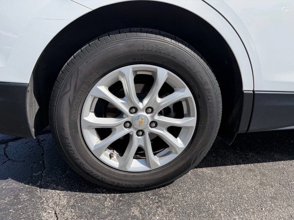 Used 2018 Chevrolet Equinox LT FWD image 4
