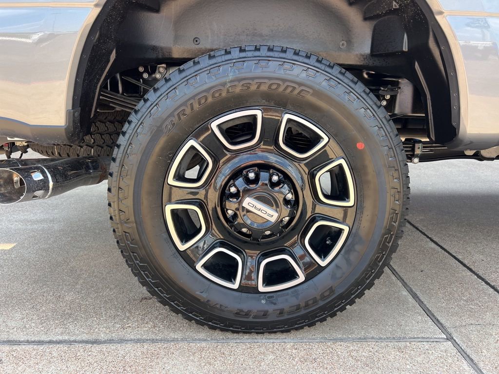 New 2026 Ford F350 Platinum image 8