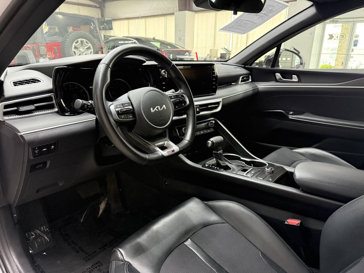 Used 2022 Kia K5 GT-Line w/ GT-Line FWD Premium Package image 17