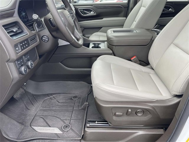 Certified 2024 Chevrolet Tahoe Z71 w/ Luxury Package image 15