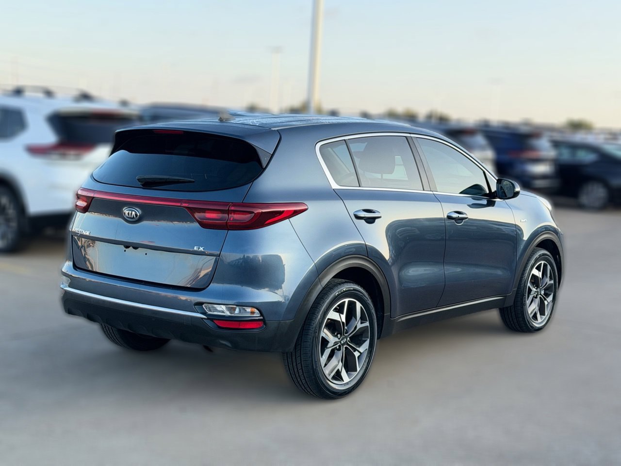 Used 2020 Kia Sportage EX AWD/4WD image 5