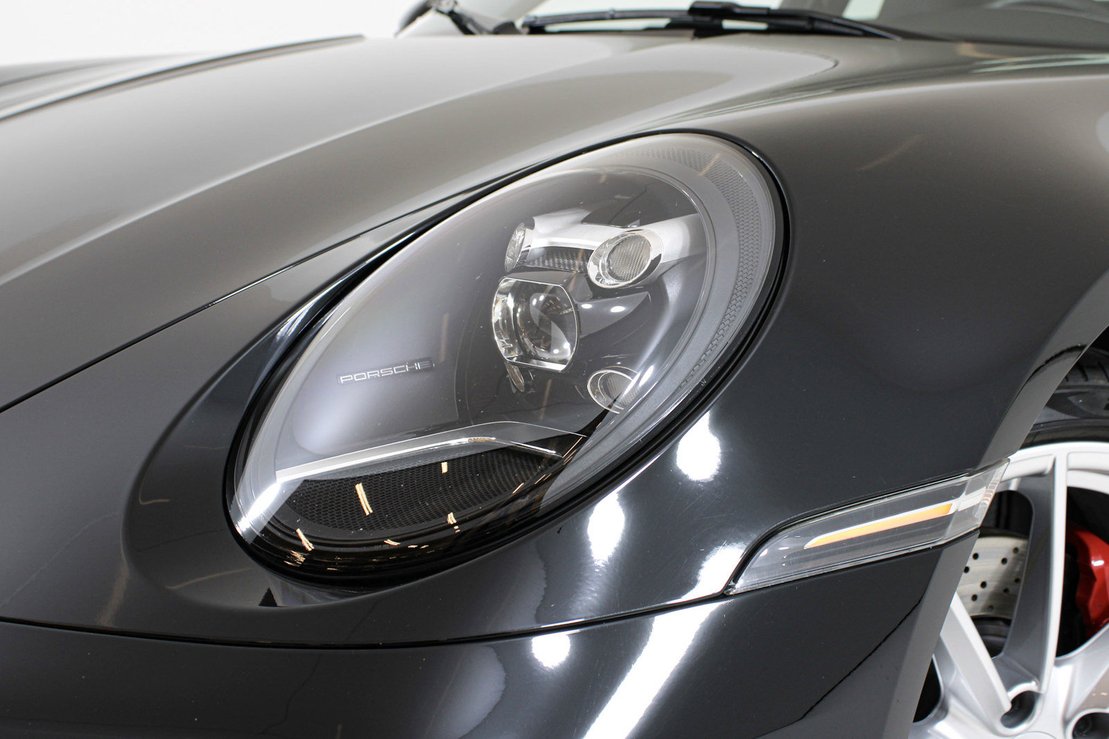 Used 2021 Porsche 911 Carrera S RWD image 15