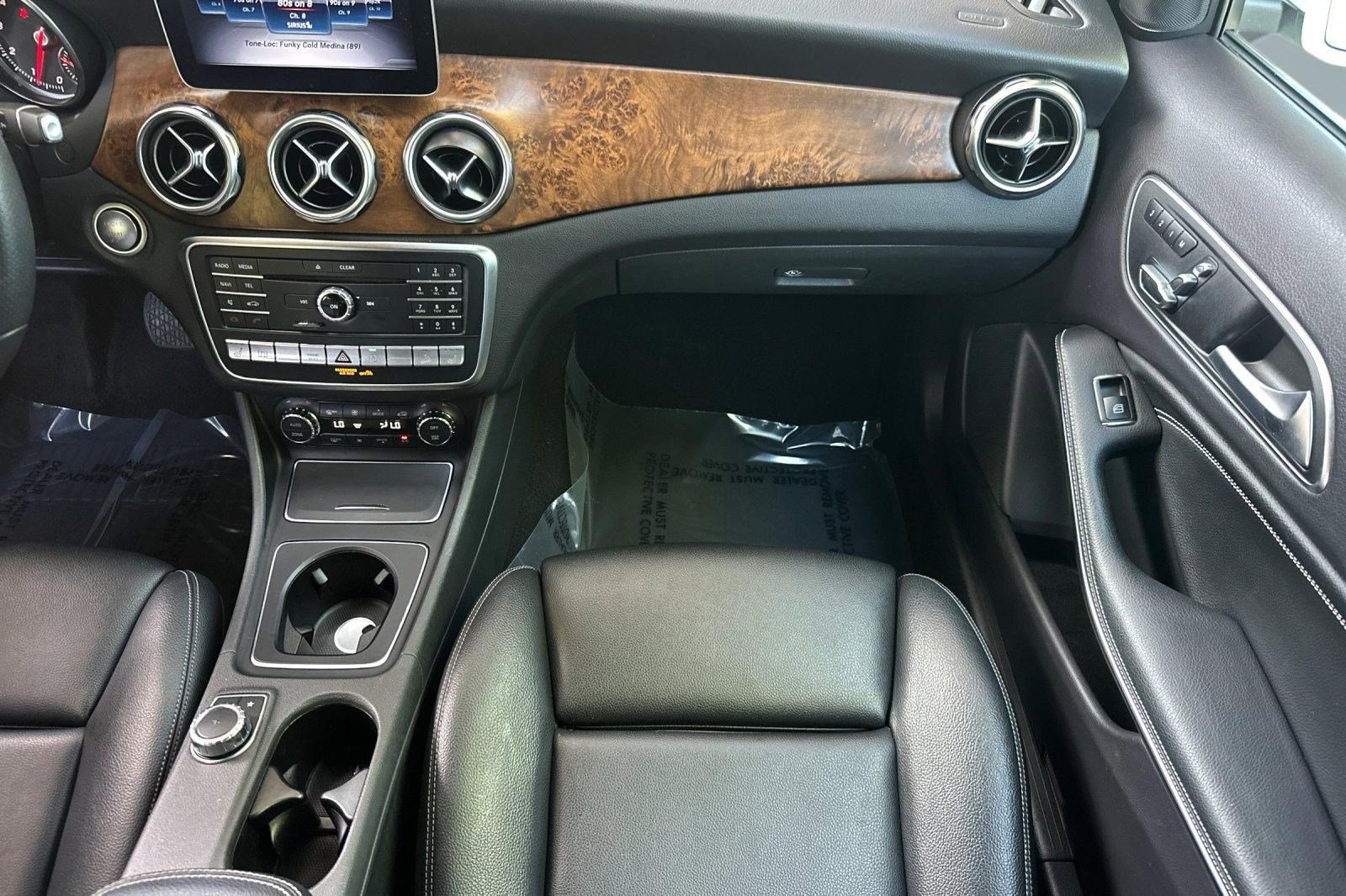 Used 2018 Mercedes-Benz GLA 250 4MATIC image 28