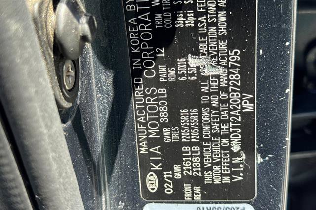 Used 2011 Kia Soul + w/ Audio Pkg FWD image 31