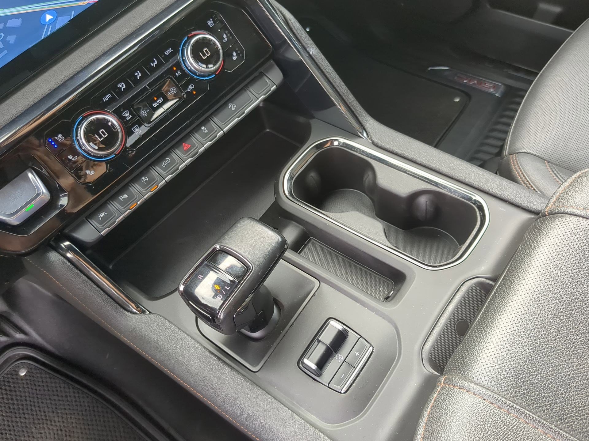 Used 2023 GMC Sierra 1500 AT4 AWD/4WD image 18