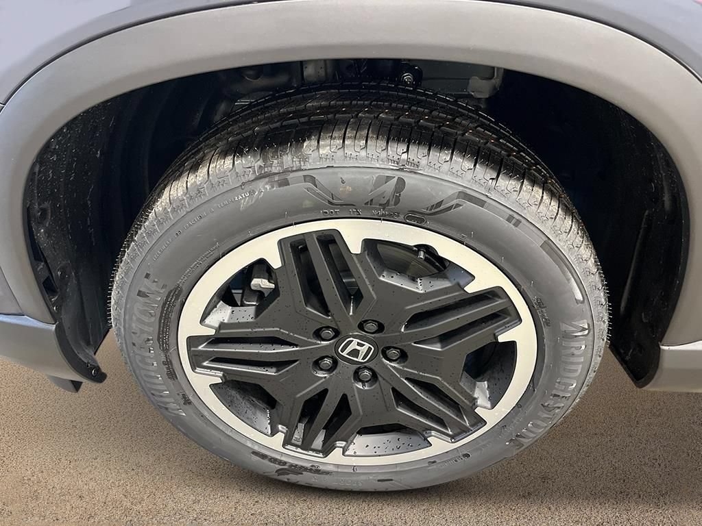New 2026 Honda Pilot Touring image 11