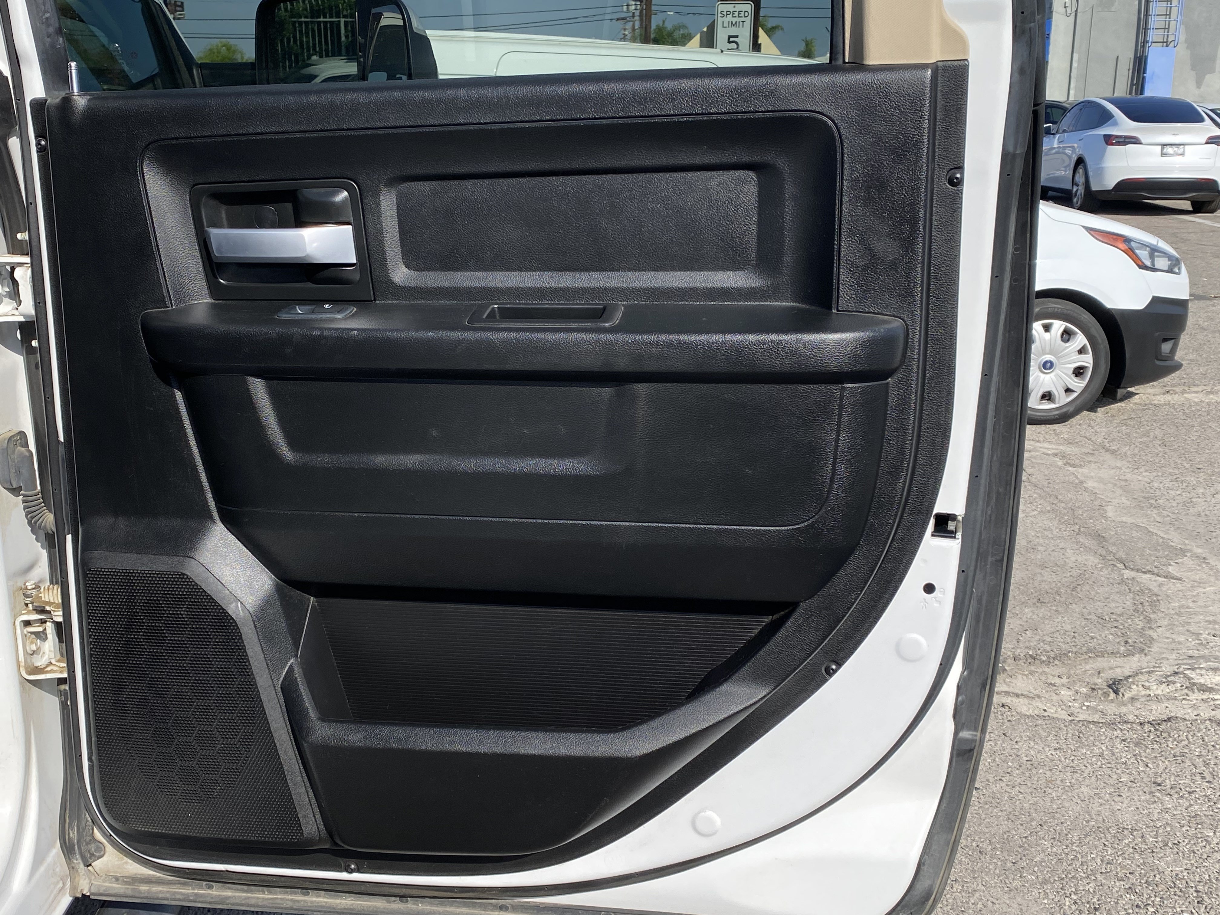Used 2019 RAM 2500 Tradesman w/ Safety Group AWD/4WD image 20