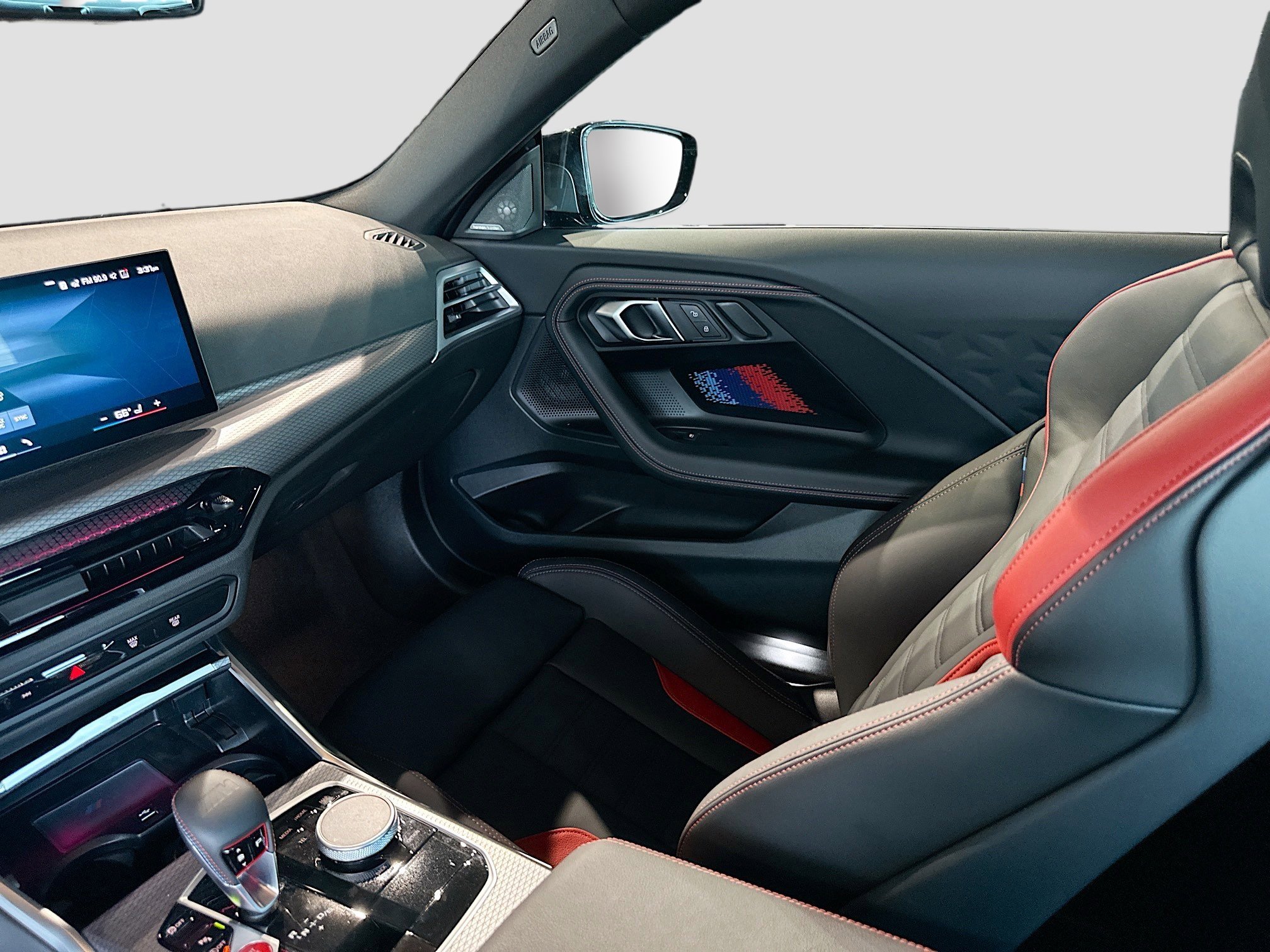 Used 2025 BMW M2 w/ Lighting Package image 25