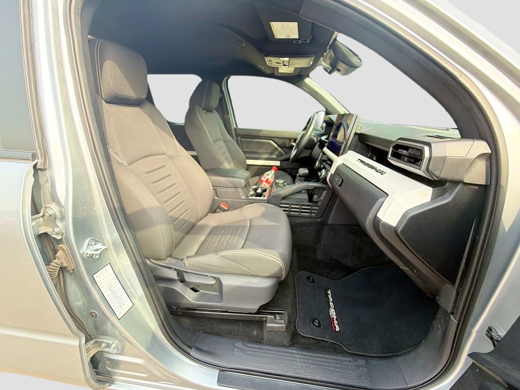 Used 2024 Toyota Tacoma TRD Off-Road image 14