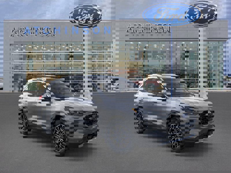 New 2025 Ford Escape SE w/ PHEV Premium Package image 7