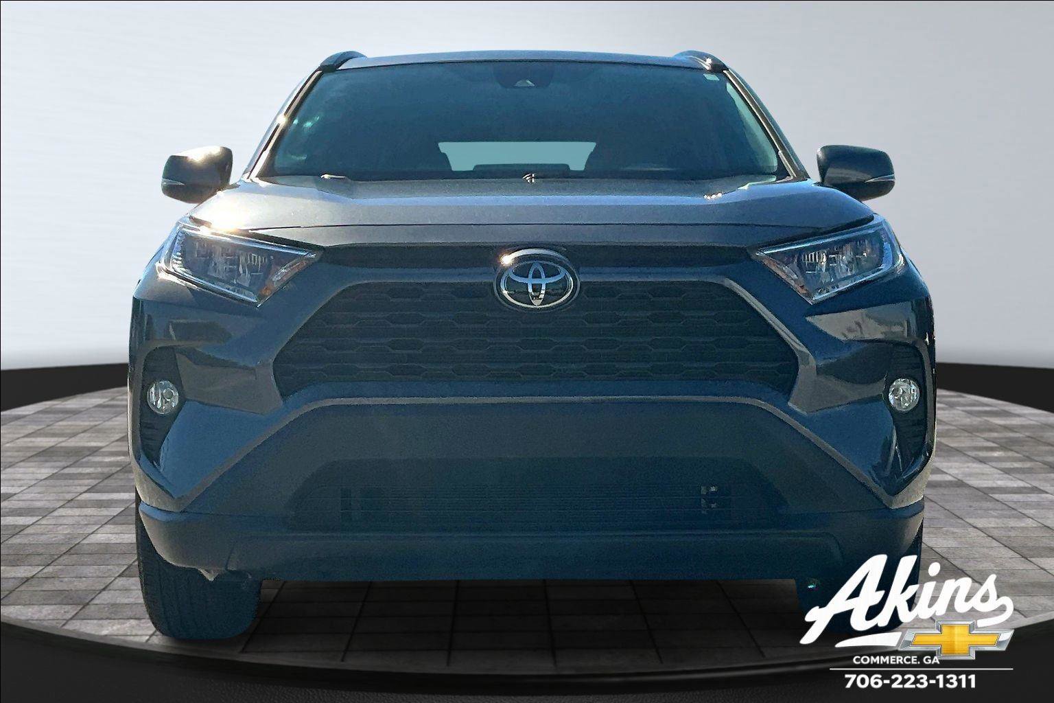 Used 2021 Toyota RAV4 XLE video 2