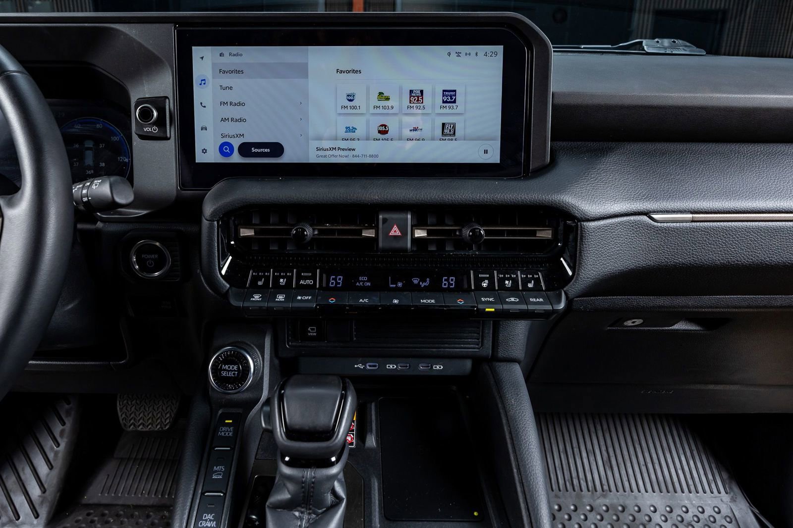 Used 2025 Toyota Land Cruiser w/ Premium Package image 23