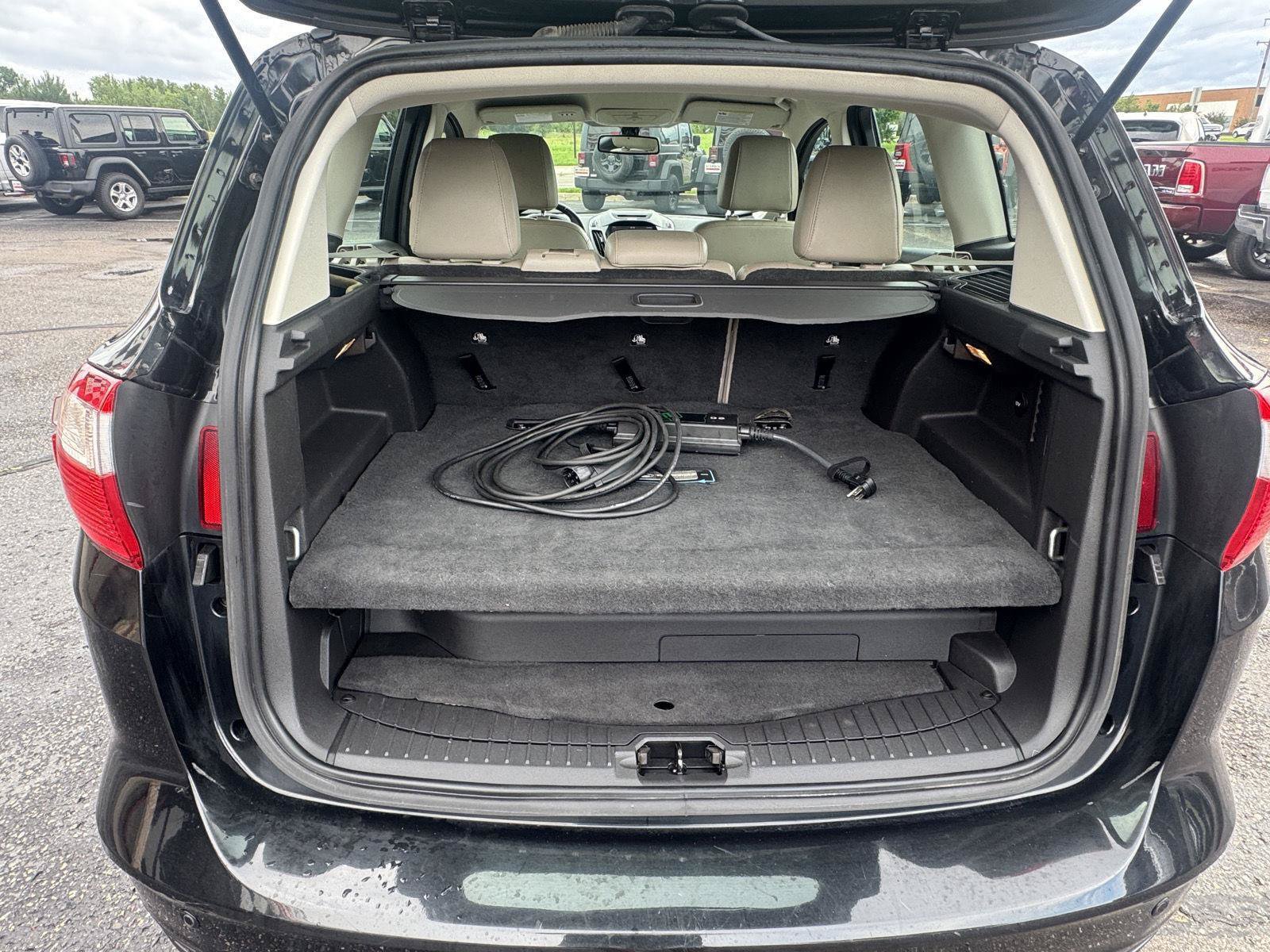 Used 2013 Ford C-MAX Energi SEL FWD image 27