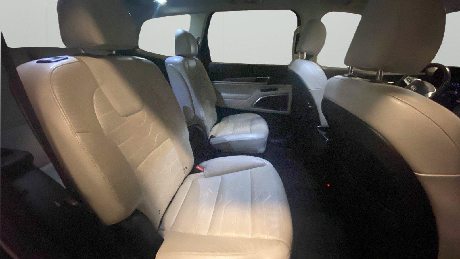 Used 2021 Kia Telluride SX w/ SX Prestige Package AWD/4WD image 13