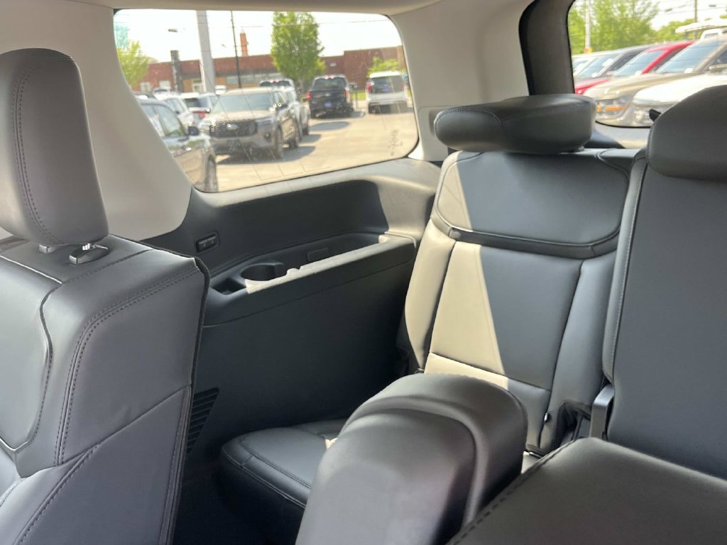 New 2026 Ford Expedition Active RWD image 28