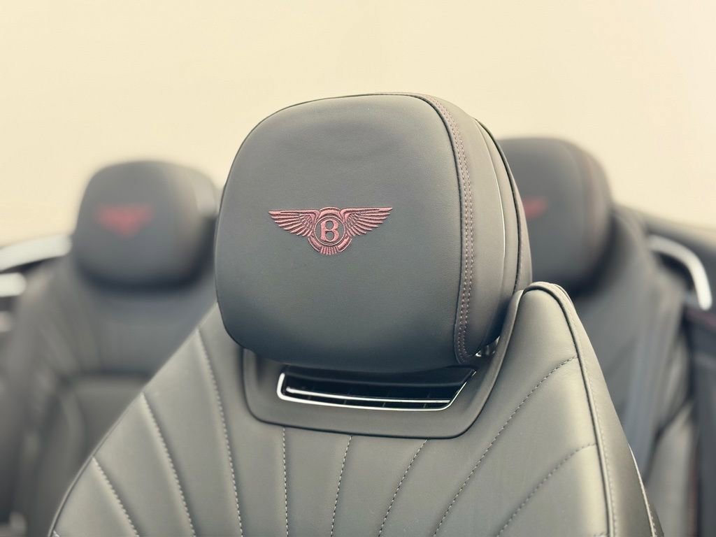 Used 2024 Bentley Continental GT V8 image 47