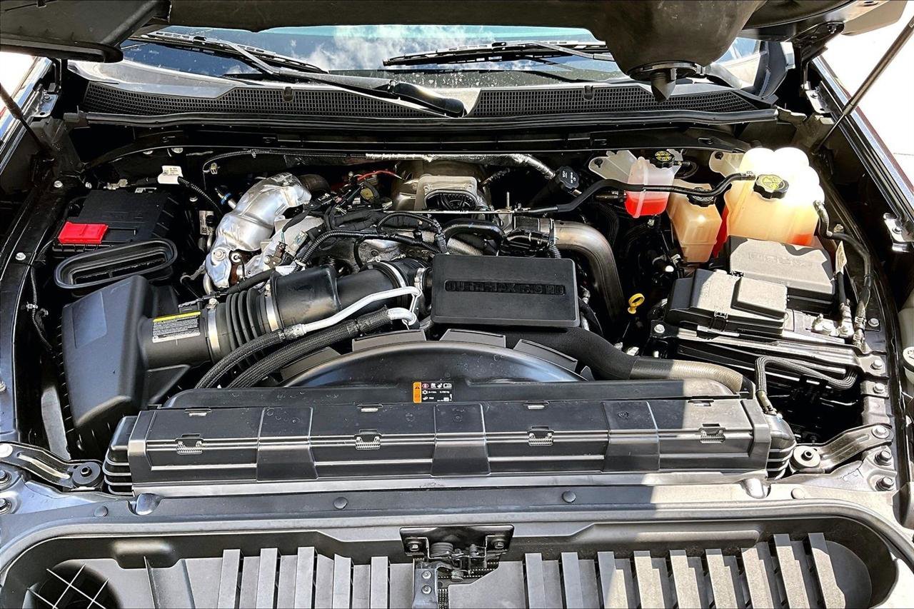 Used 2024 Chevrolet Silverado 3500 LTZ w/ LTZ Premium Package AWD/4WD image 33