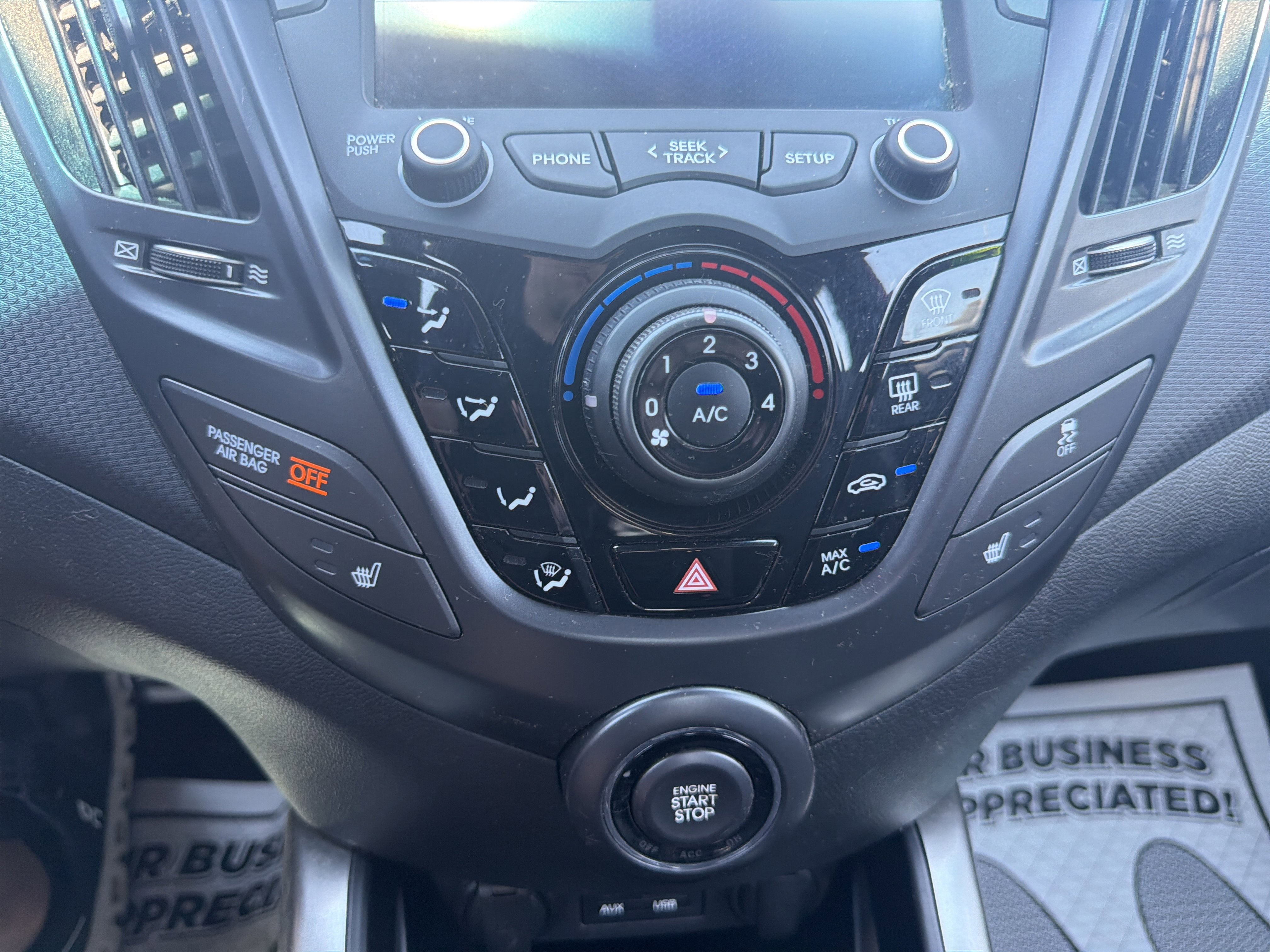 Used 2016 Hyundai Veloster Turbo FWD image 26