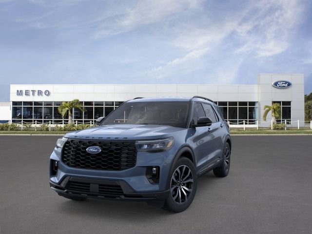 New 2026 Ford Explorer ST-Line RWD image 2