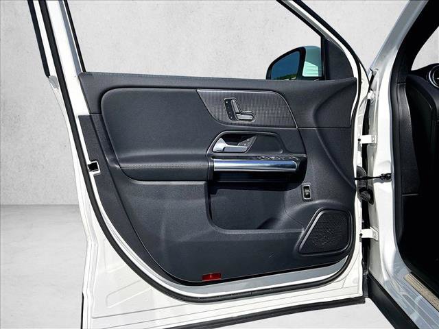 Used 2023 Mercedes-Benz GLA 250 image 16