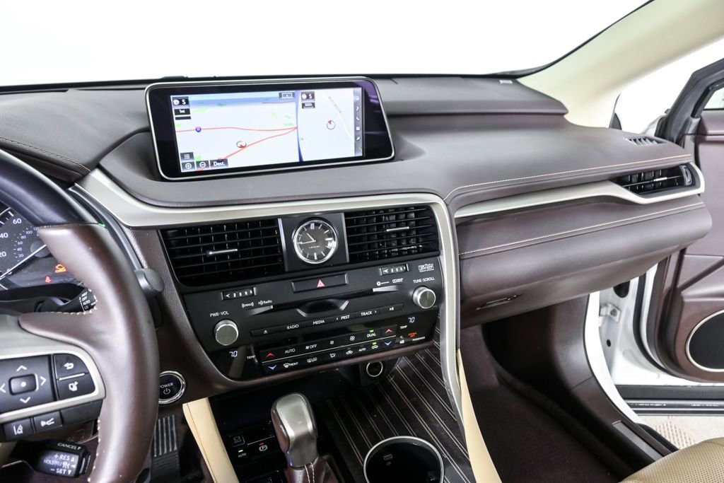 Used 2019 Lexus RX 450h AWD w/ Luxury Package image 13