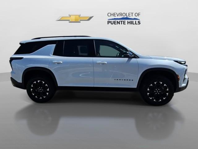 New 2027 Chevrolet Traverse Z71 w/ Enhanced Driving Package AWD/4WD image 9