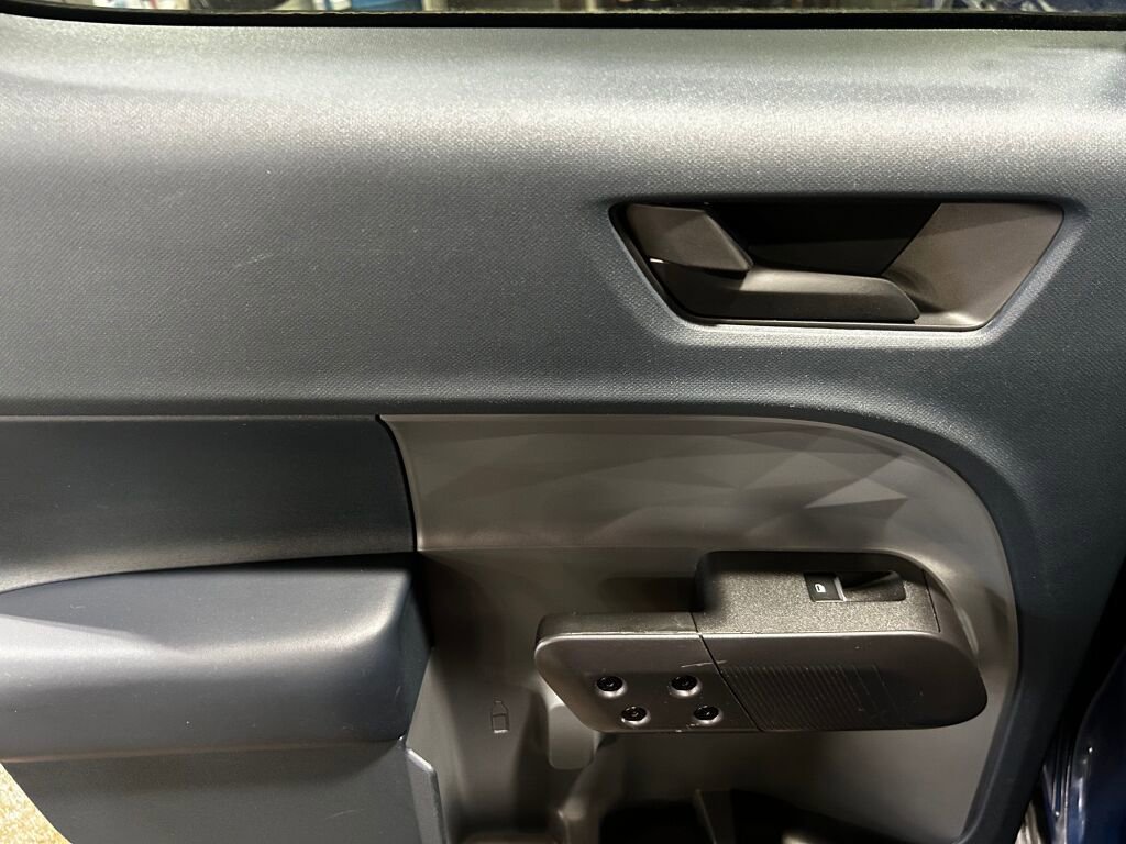 Used 2024 Ford Maverick Tremor w/ Tremor Off-Road Package image 16