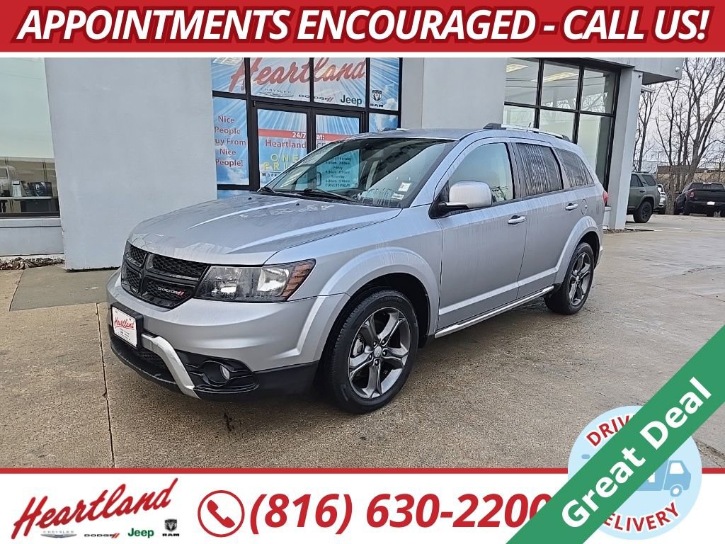 Used 2015 Dodge Journey Crossroad w/ Flexible Seating Group