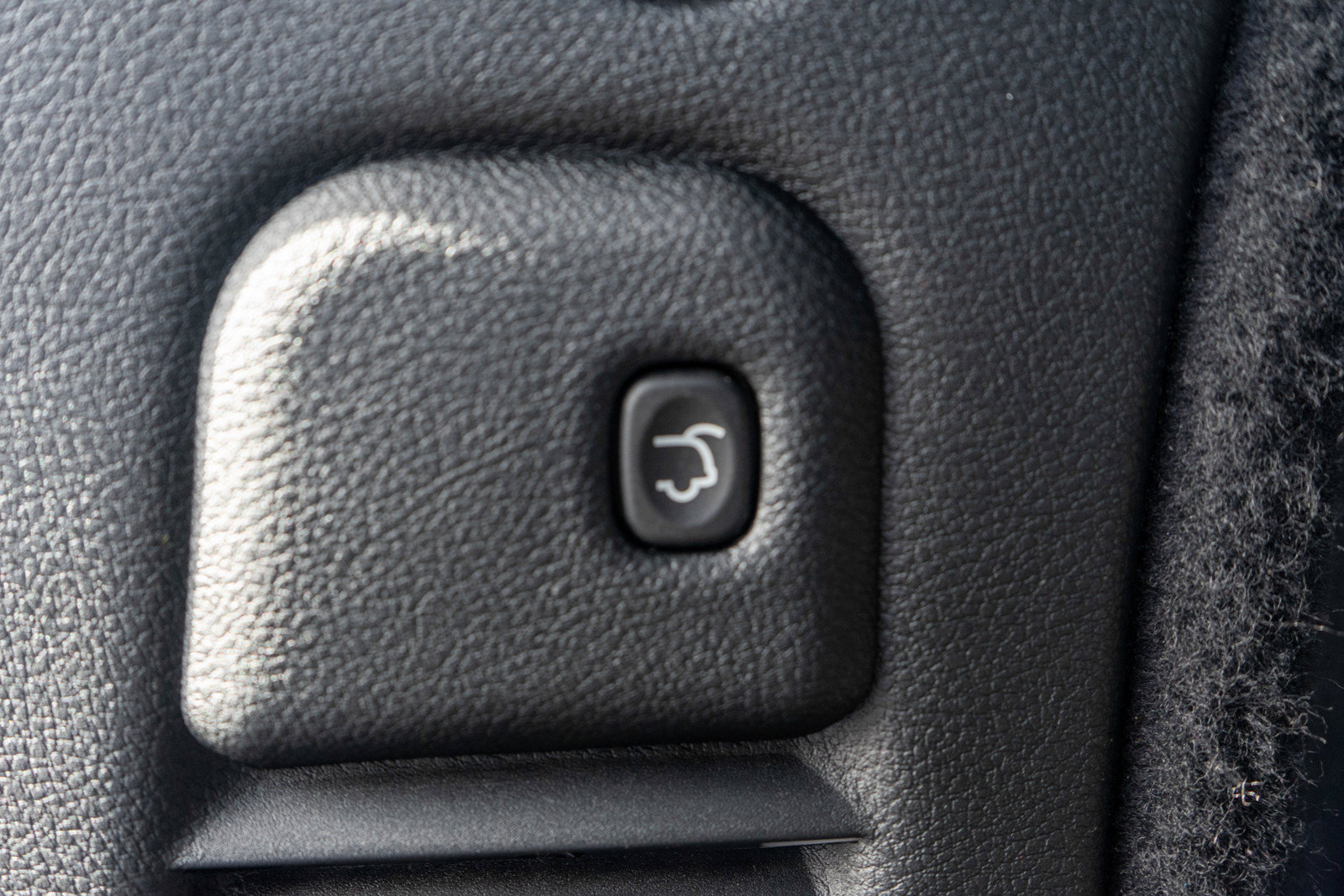 Used 2025 Dodge Durango R/T AWD/4WD image 10