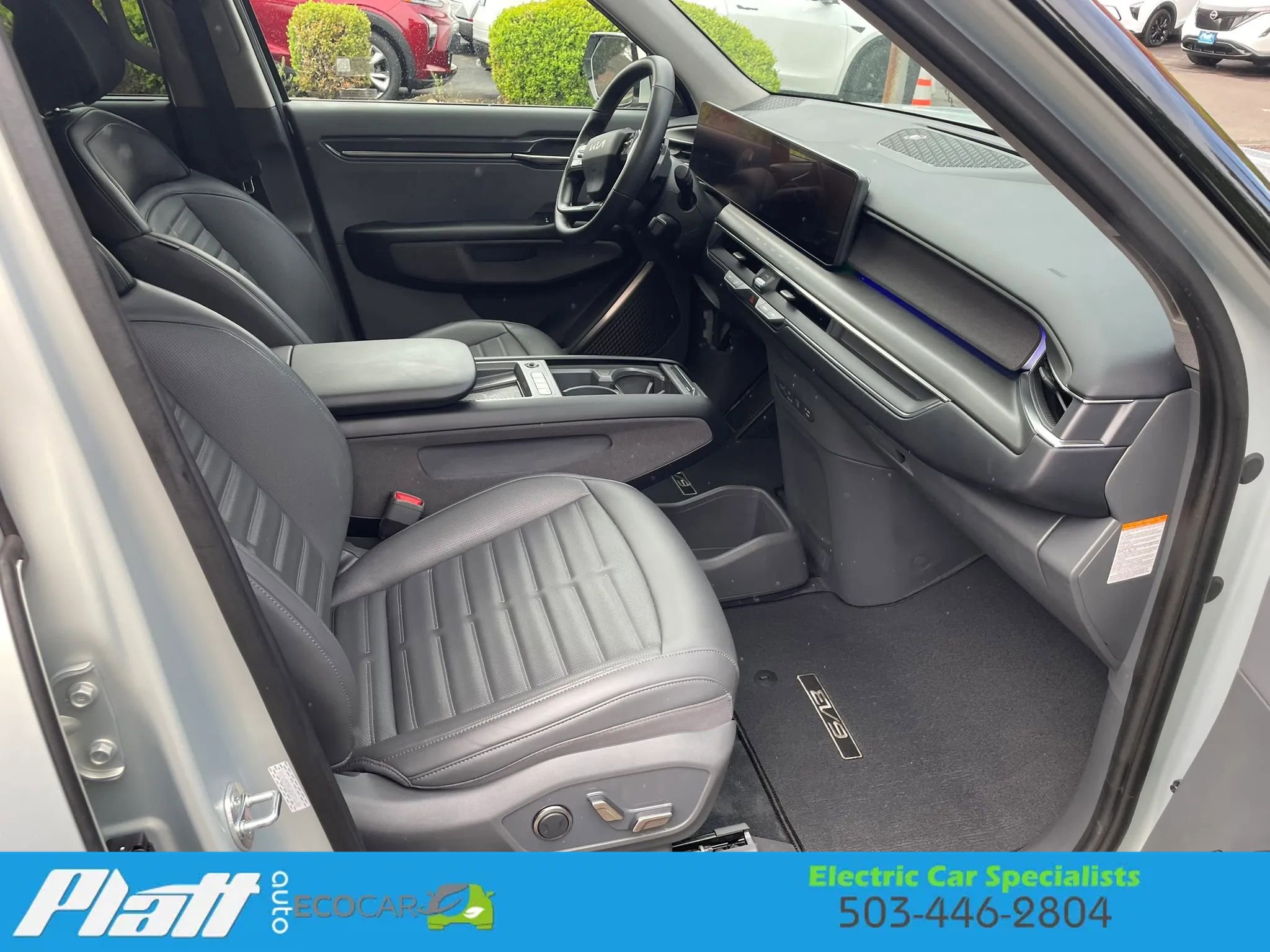 Used 2024 Kia EV9 Land image 65