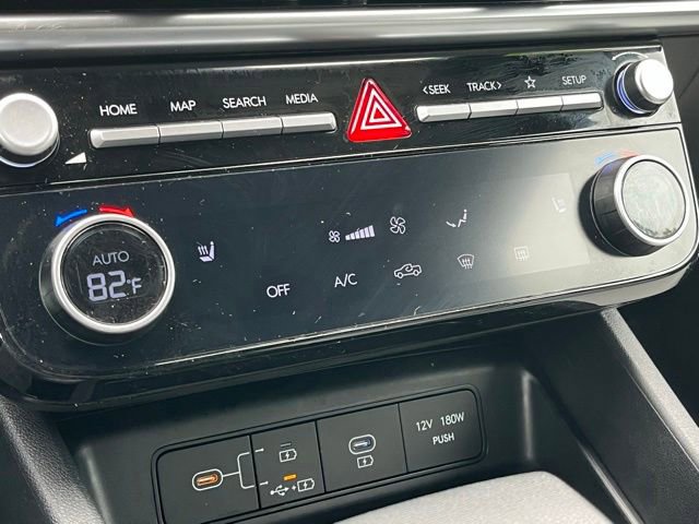Used 2025 Hyundai Santa Cruz SEL AWD/4WD image 17