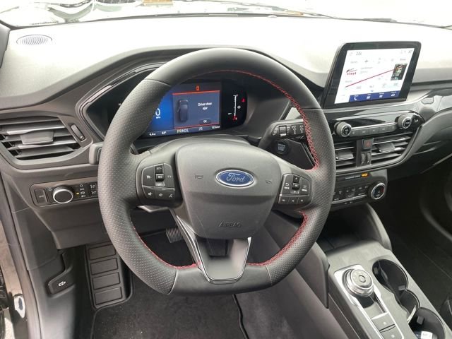 New 2026 Ford Escape ST-Line AWD/4WD image 24
